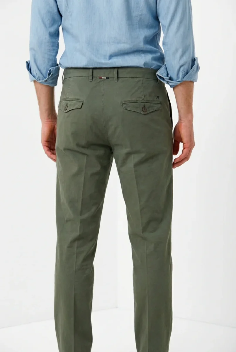 Chinos pantalone chino uomo in canvas oxford relaxed fit – Image 4