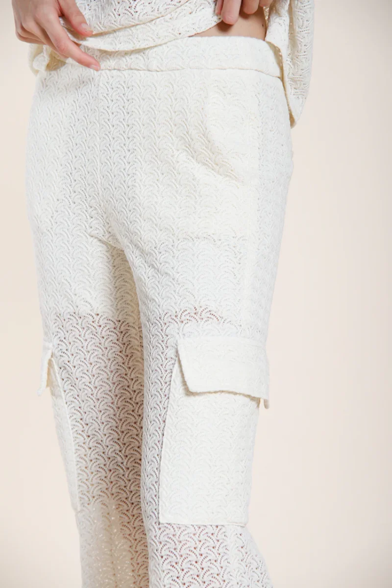 Easy Straight pantalone cargo jogger donna in maglia crochet straight fit – Image 4