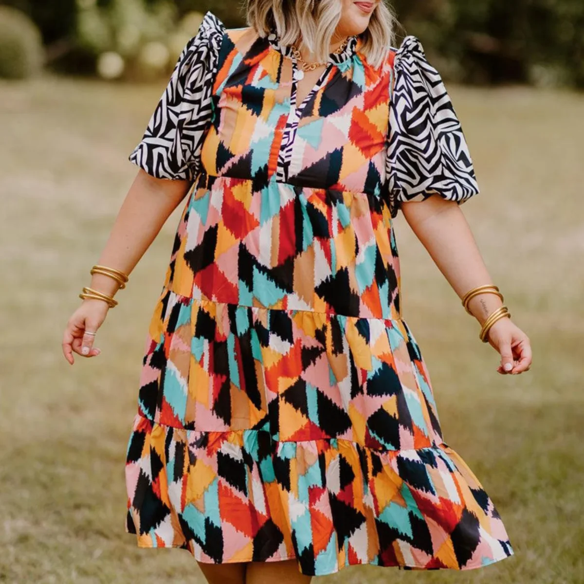 Annika | Robe femme imprimé abstrait | Midi – Image 4