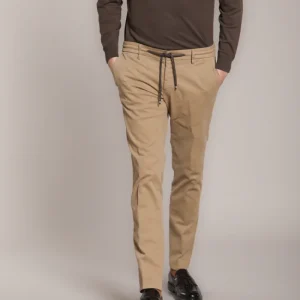 Milano Jogger pantalone chino uomo in gabardina stretch extra slim fit