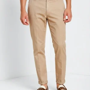 Osaka pantalone chino uomo in tricotina fine di cotone e lyocell carrot fit