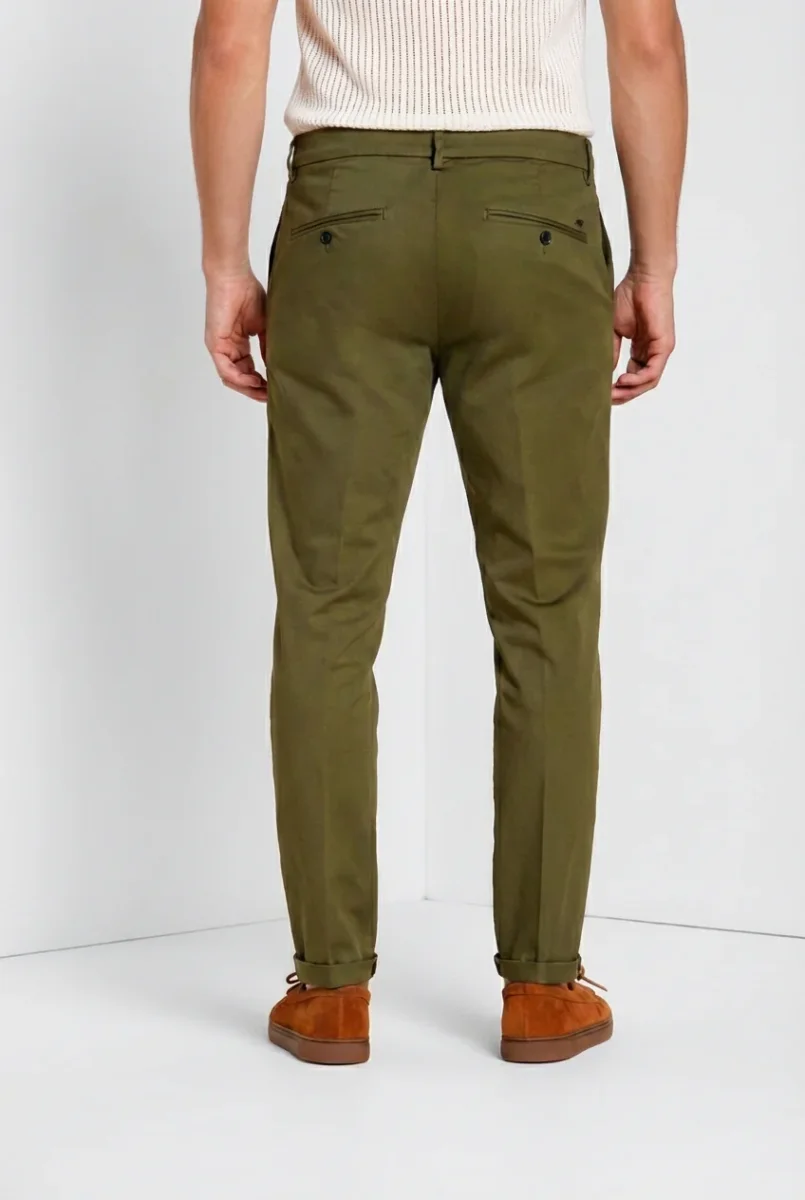 Osaka pantalone chino uomo in tricotina fine di cotone e lyocell carrot fit – Image 6