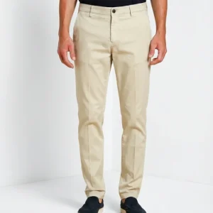 Osaka pantalone chino uomo in tricotina fine di cotone e lyocell carrot fit