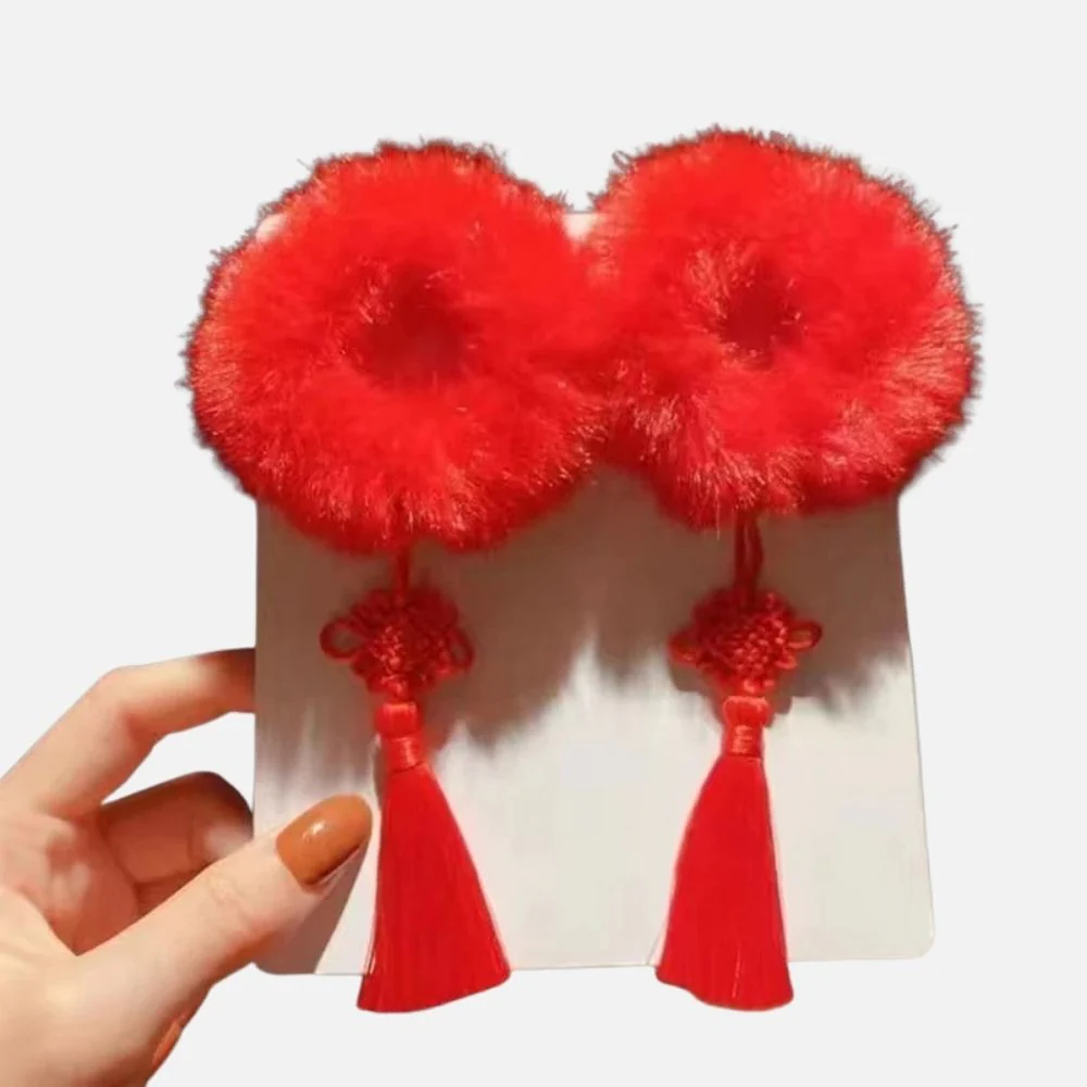 Chouchou Petite Fille Rouge | Fourrure & Pompons – Image 3