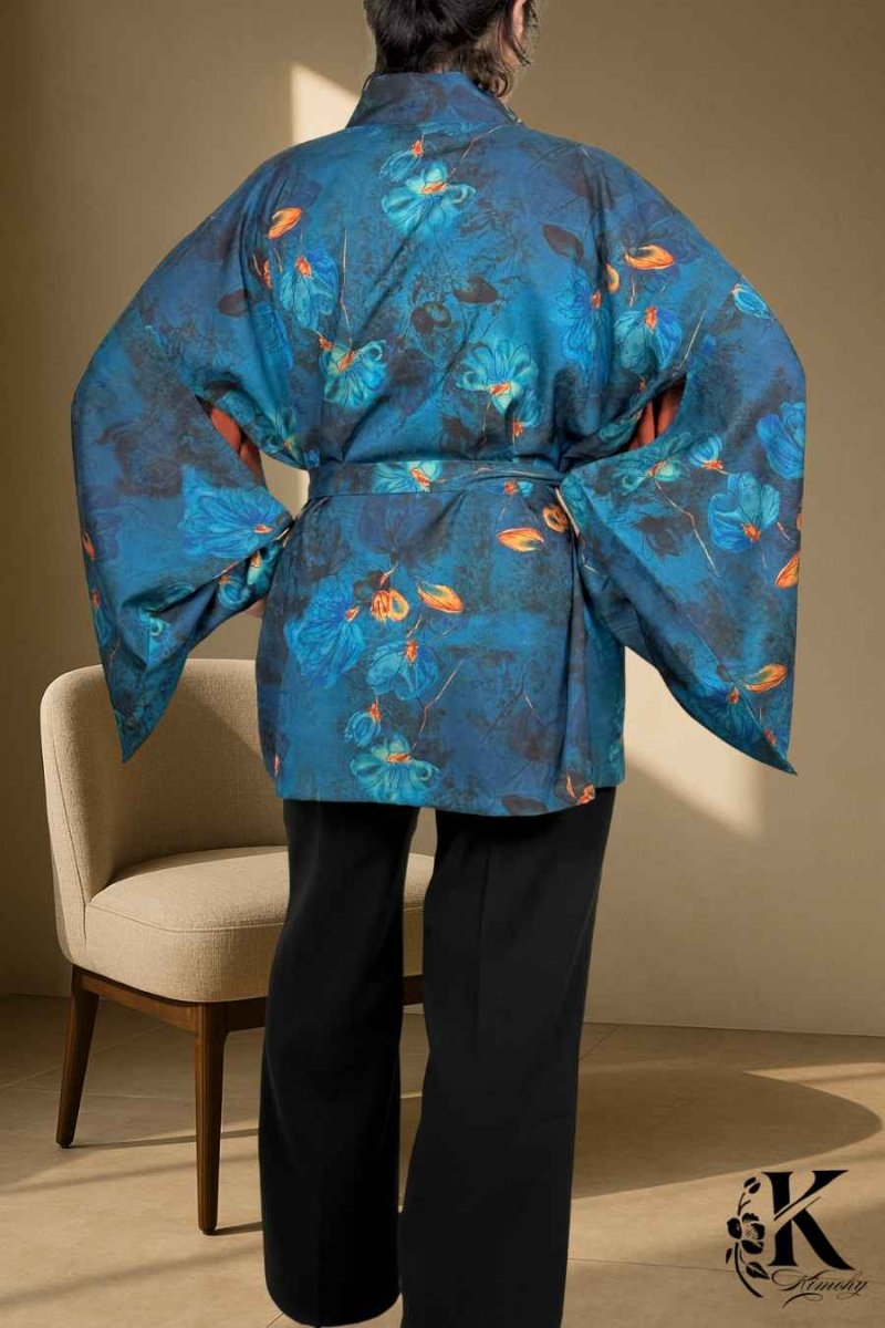 Veste Kimono Femme chic | L’Éclat Bleu Des Nuits Florales – Image 6