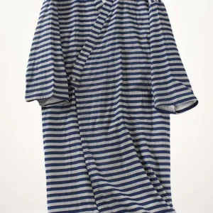 Coton (pour la douceur et le confort naturel)Polyester (pour la résistance et la facilité d’entretien)