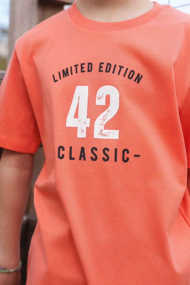 Tee-shirt édition 42 enfant orange – Image 6