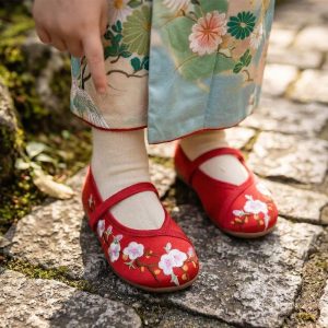 Ballerine Fille Rouge | Élégance Japonaise Pour Fête Et Cérémonie