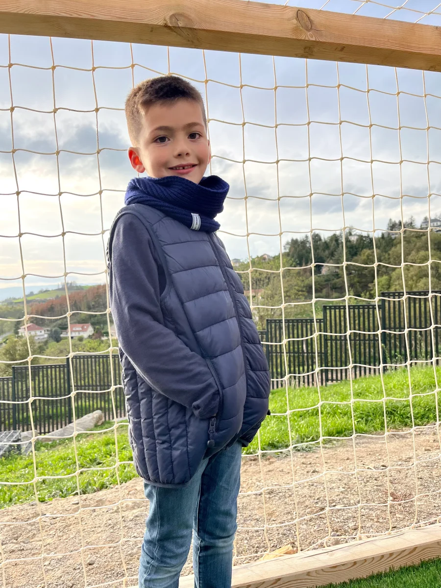 Tour de cou marine Édition limitée MADE IN AUVERGNE RHÔNE- ALPES – Image 3