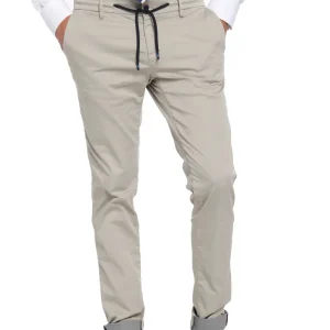 Milano Jogger Travel pantalone jogger uomo in raso tecnico stretch extra slim fit